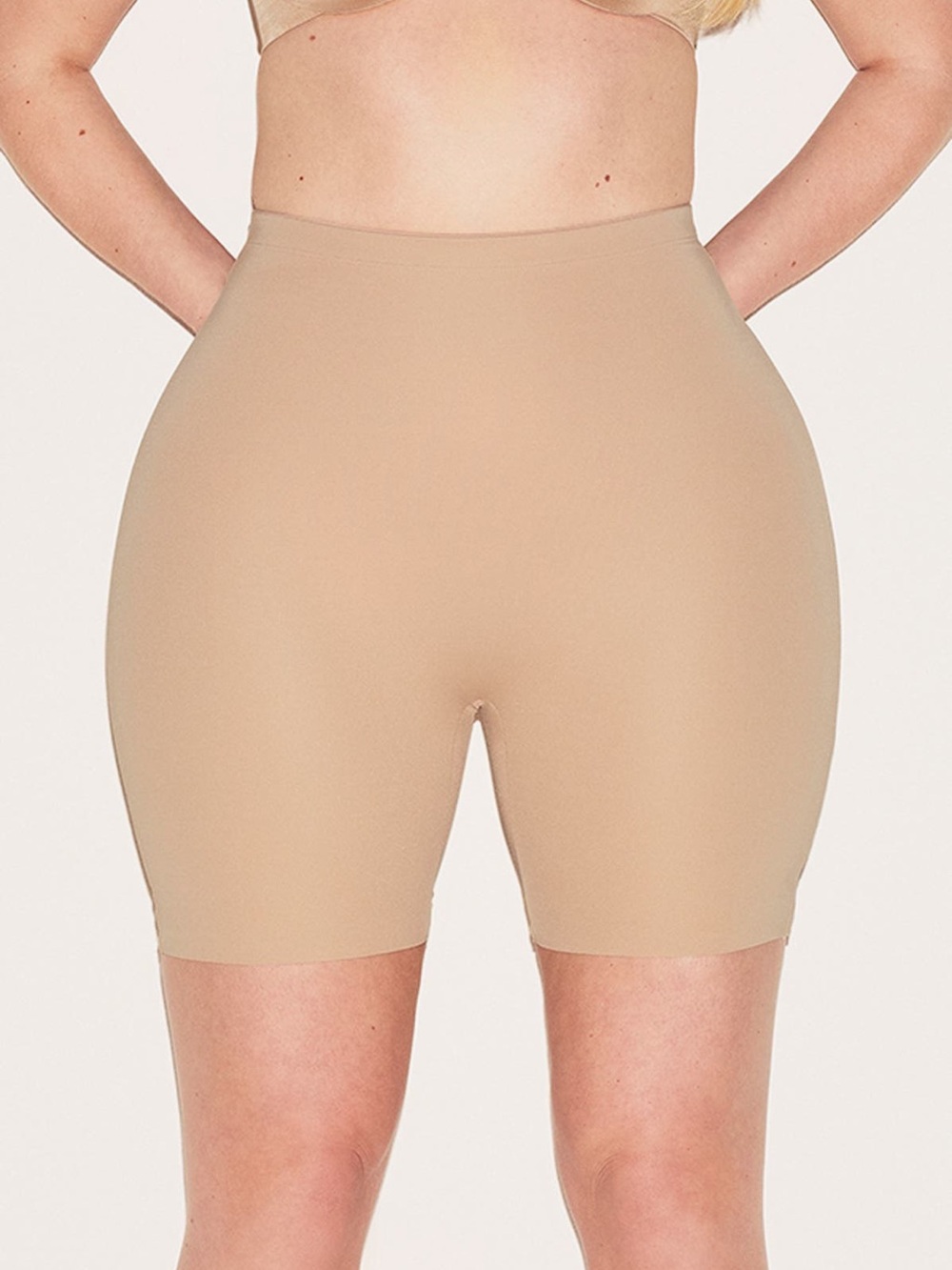 Skims body Hip Enhancing Mid Thigh Short